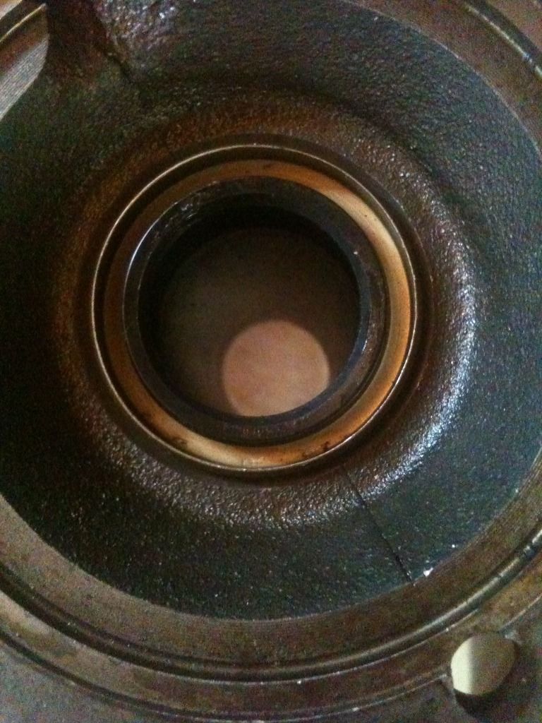 install oil seals ECJ5